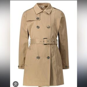 Micheal kors beige trench coat